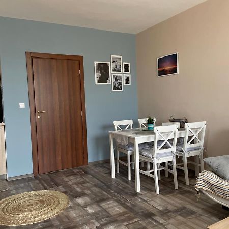 Briz Mk Apartment Равда Екстер'єр фото